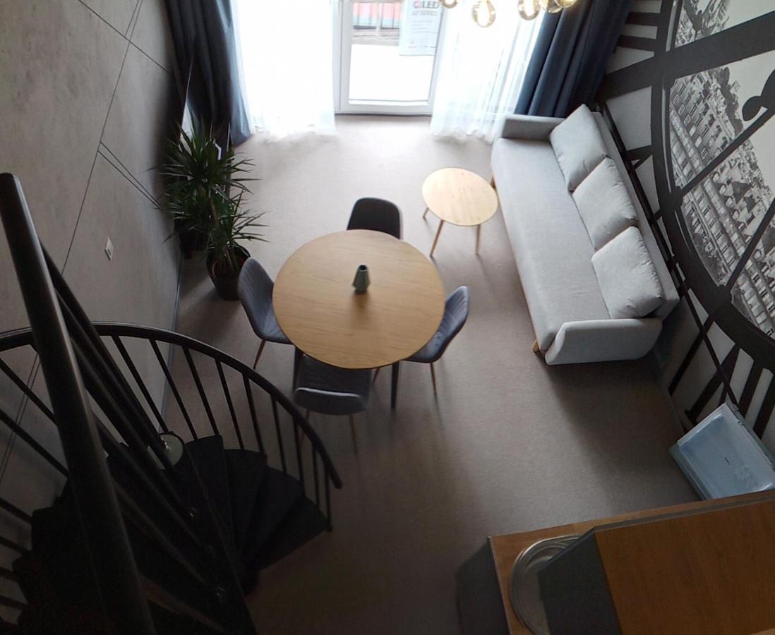 Wroclove Airport Loft Wroclaw Ngoại thất bức ảnh